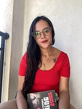 EmmaCurvyy – Live XXX-chat