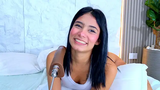 LaurenRodriiguez Chat XXX in diretta