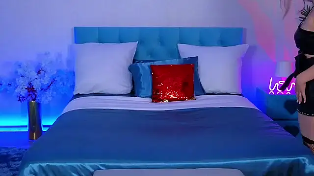 Ava_Loone élő XXX-chatje