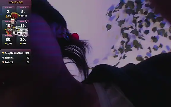 JohnnyJones_ élő XXX-chatje