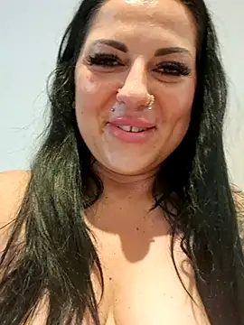 juliaaa18 Live XXX-Chat