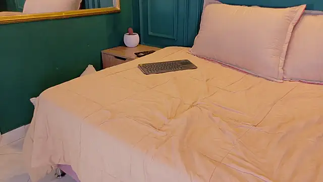 Chat XXX ao vivo de ale_cam