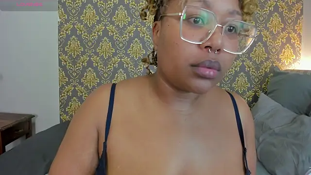 Chat XXX en directo de PerfectDiamond