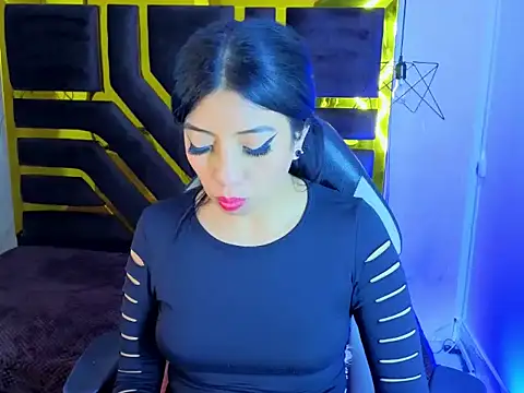 Živý XXX chat Ey_Im_simone_