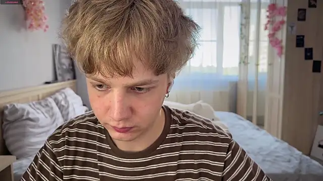 Chat XXX ao vivo de olivertasty