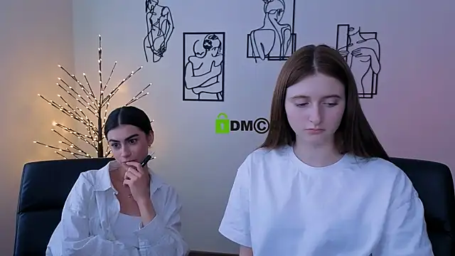 nekky_mouse Adlı Modelin Canlı XXX Sohbeti