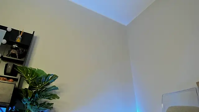 Mia__Milan élő XXX-chatje
