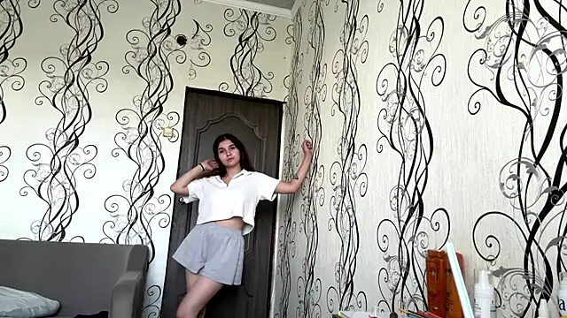 LynetteBeavis élő XXX-chatje