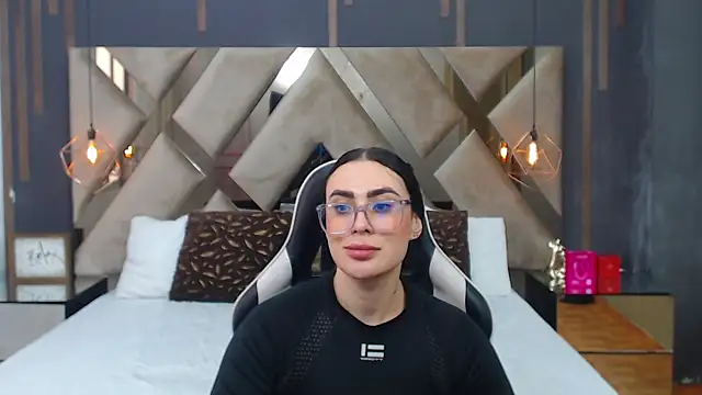 MartinaaFitn Live XXX chat