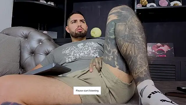 Czat XXX na żywo – matteosantos
