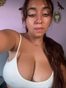 Im_Luuu's Live XXX Chat