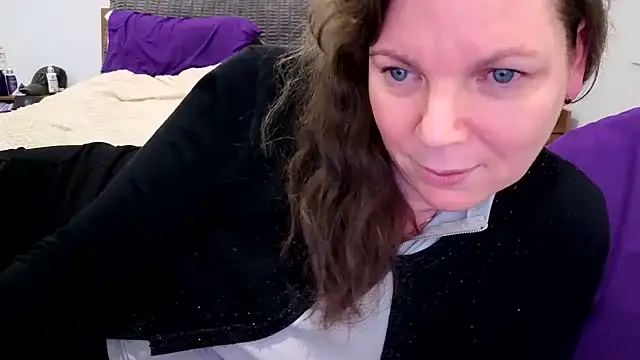 Aussiecougar élő XXX-chatje