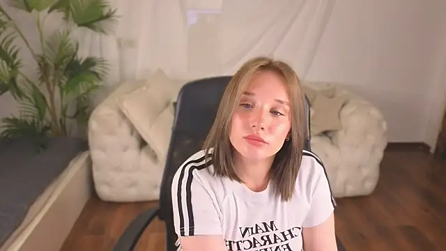 AliceTrenton – Live XXX-chat