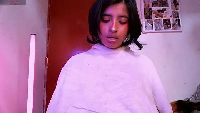 Celeste_lumi élő XXX-chatje