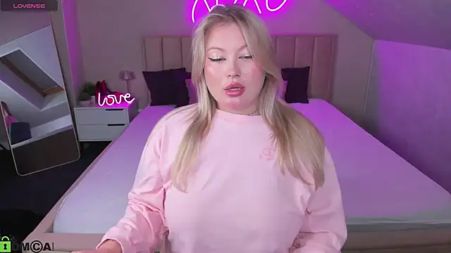 Effie_Leee Chat XXX live