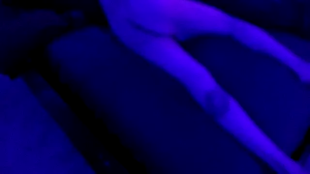 Show modela Time2playN303party na web-kameri