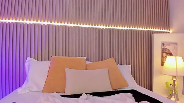 Victoria_Rosee Adlı Modelin Canlı XXX Sohbeti