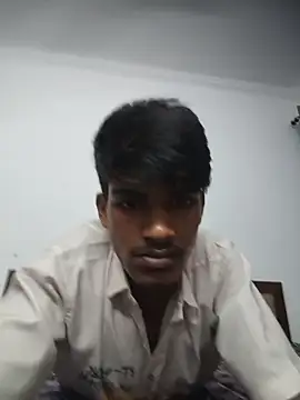INVISIBL11 Live XXX Chat