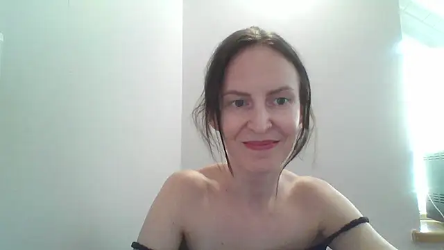 AnnaTight – Live XXX-chat
