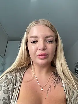 OdriOlsensn Live XXX chat