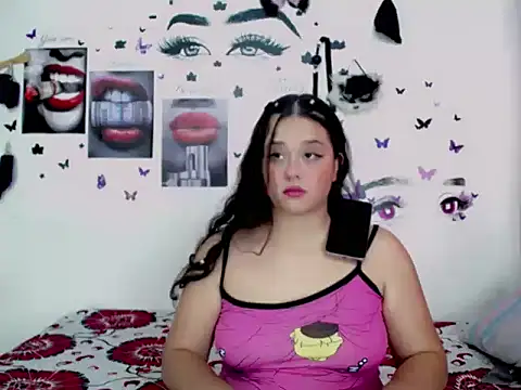 Emma-Purple Live XXX-Chat