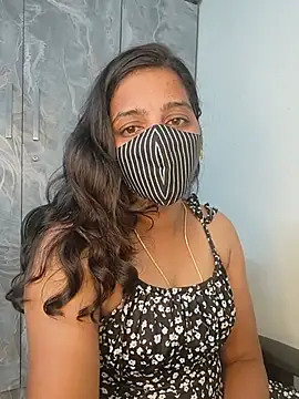 Tamil_Lovely_Cindrellaa élő XXX-chatje