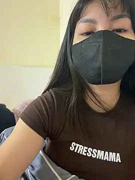 MintShow18's Live XXX Chat