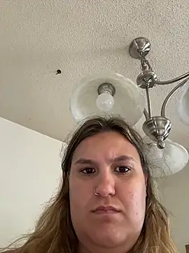 Latinamommy26's Live XXX Chat