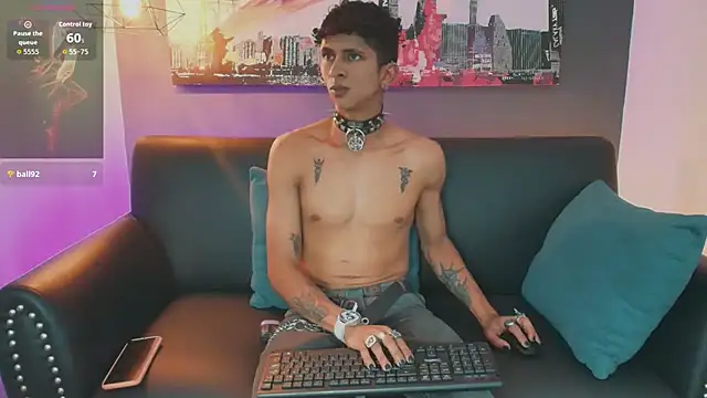 Chat +18 de Maximoking26 ao vivo