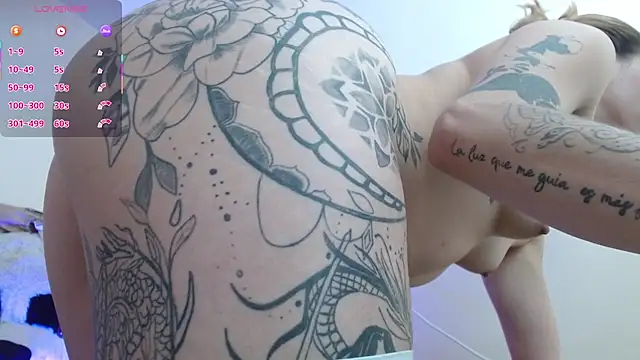 aprildumont's Live XXX Chat