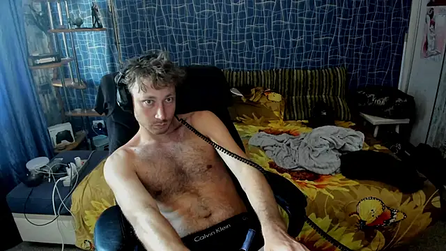 XXX chat uživo modela CuteBoy228