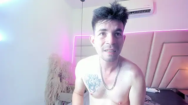 Luna_and_Axell Chat XXX in diretta