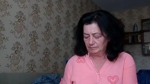 GypsiQueen2's Live XXX Chat
