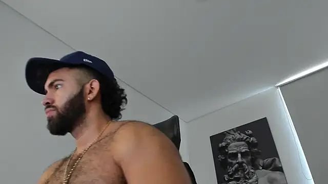 simonleon27 Live XXX Chat