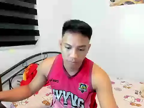 urfucker_vinz's Live XXX Chat