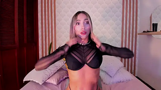 PamelaReall Chat XXX in diretta