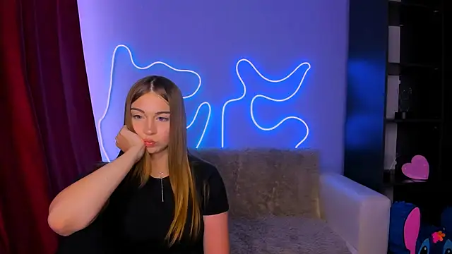princessnicolee Chat XXX in diretta