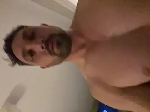 unloadme4u's Live XXX Chat