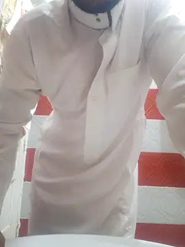 arousing3 Adlı Modelin Canlı XXX Sohbeti