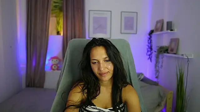 Mira_Grey_'s Live XXX Chat