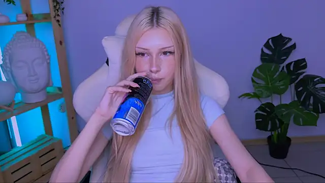 SashaQuin's Live XXX Chat