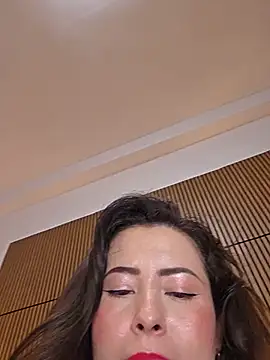 NeredaXxx Chat XXX in diretta