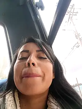 _andrea30 élő XXX-chatje