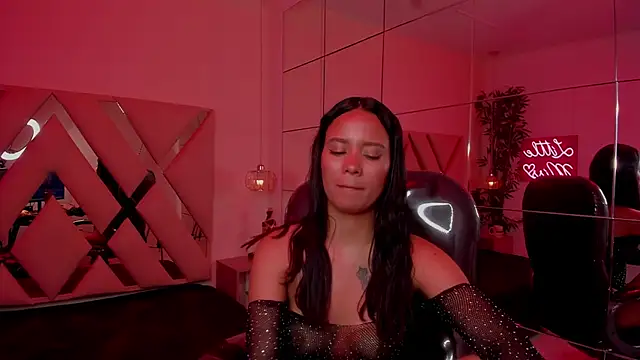 Ivonne_Latina 라이브 XXX 채팅