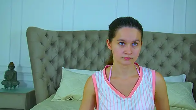 Онлайн чат XXX JuliettaTiffani