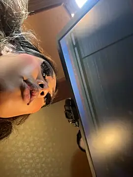 Show Webcam de hugecock_tamira