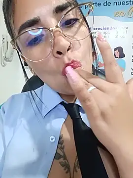 MAYE__13 라이브 XXX 채팅
