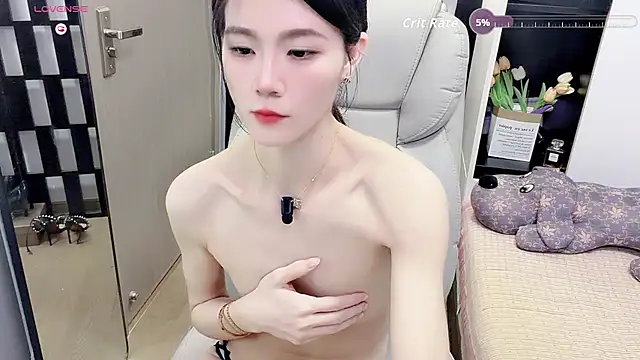 Yueyue-MM élő XXX-chatje