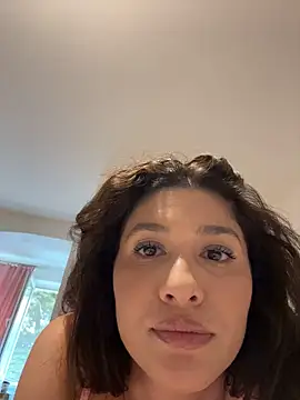 IrisBlues' Live XXX Chat
