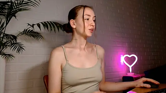 XXX chat uživo modela WhitePrincessLuna